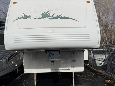 2003 Wildcat 5th Wheel