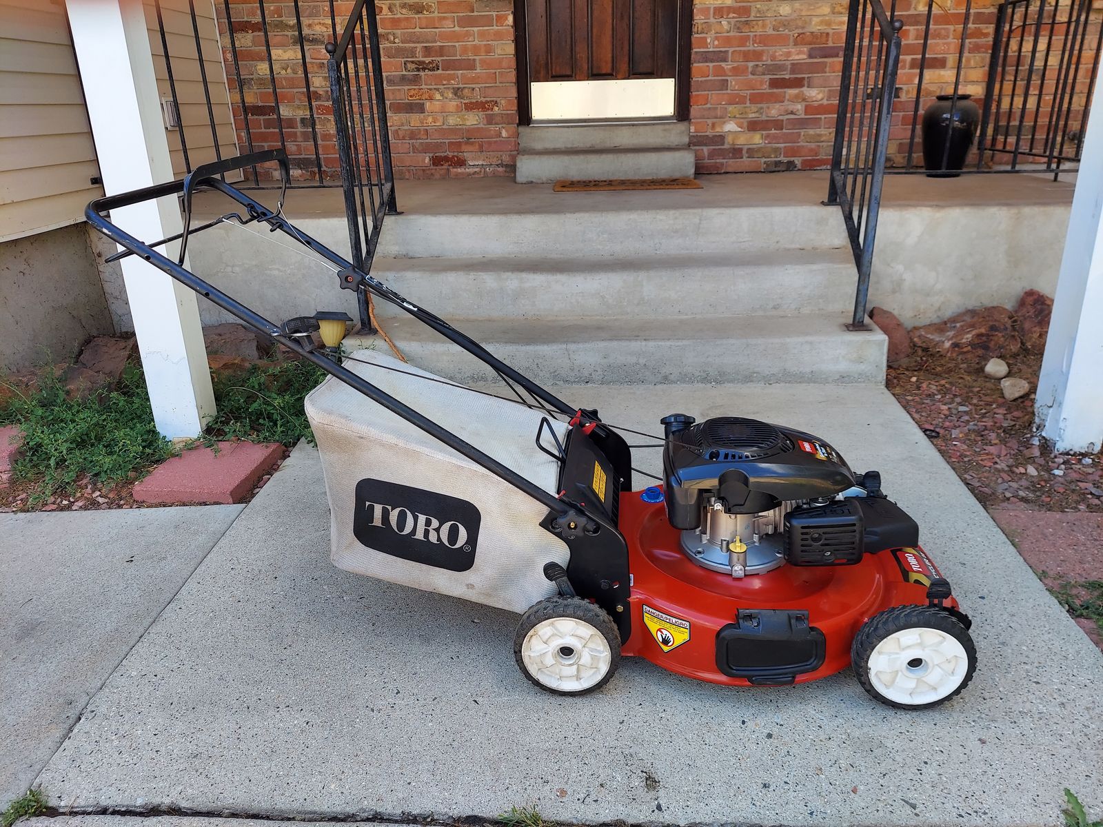 Toro self propelled bagged mower, complete tune up
