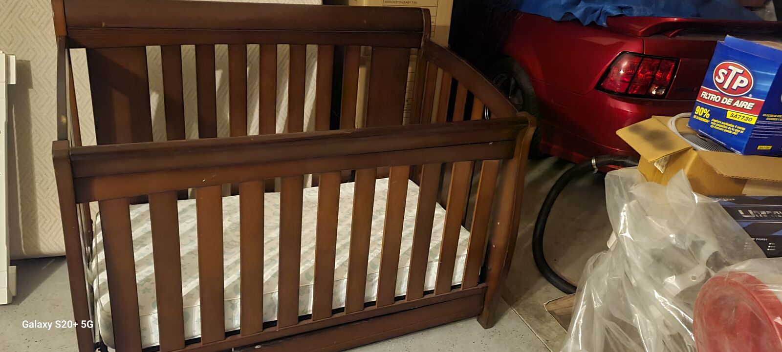 Delta Children 4 in 1 Convertible Crib