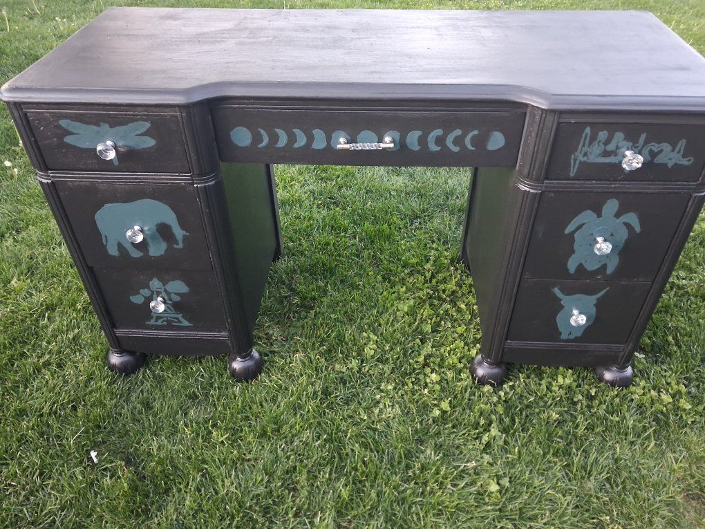 Desk