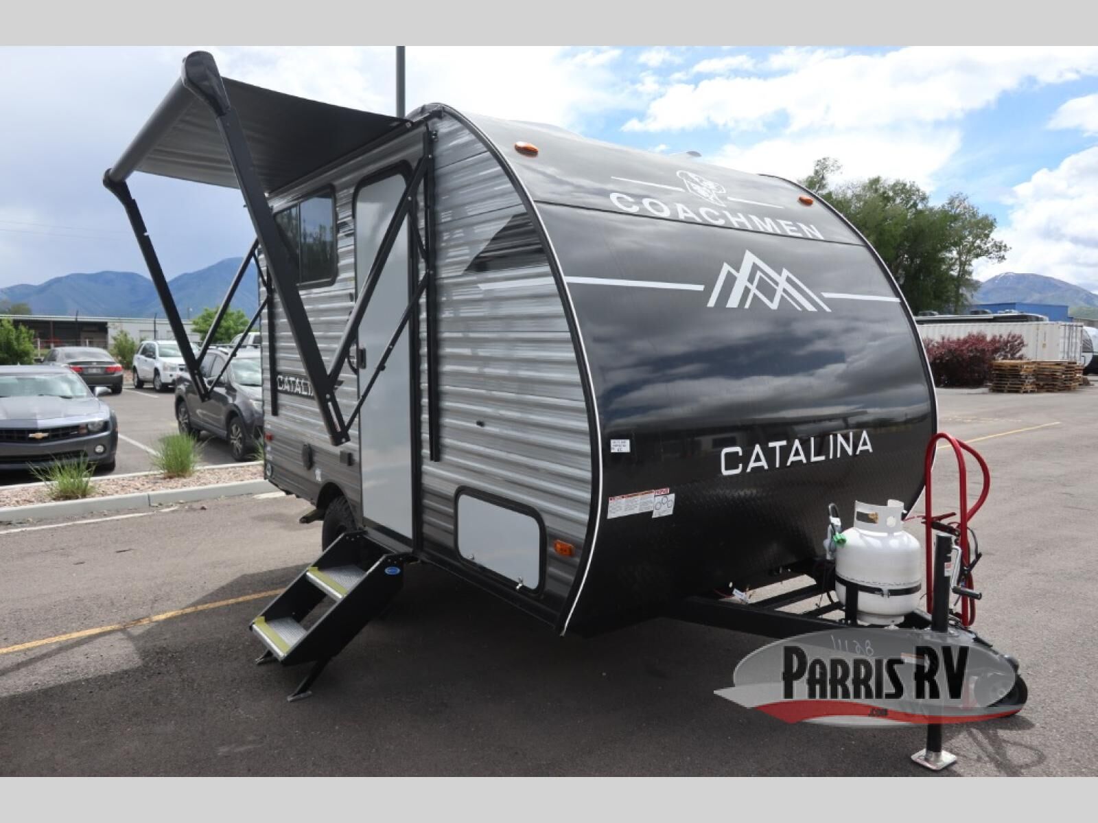 New 2025 Coachmen RV Catalina Summit Series 7 134BHX