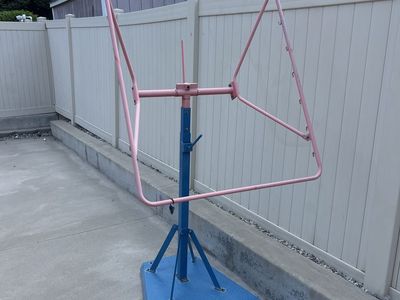 Basketball rebounder