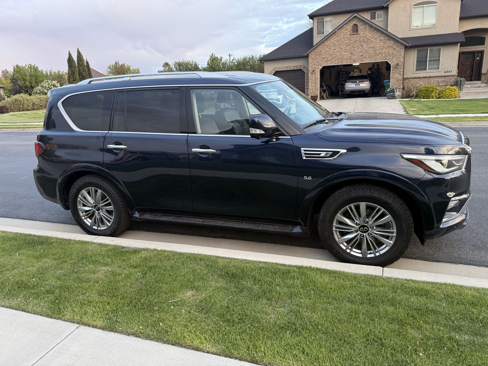 2020 Infiniti QX80 Luxe