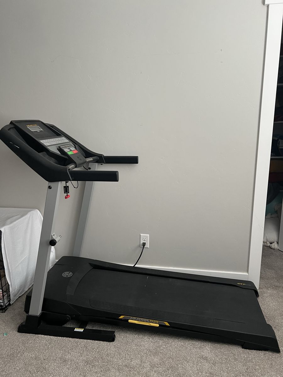 Free working treadmill