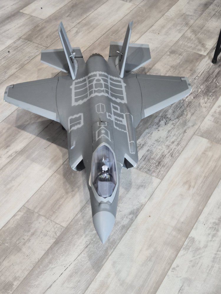 Main image 3