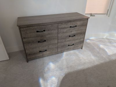 Bedroom Furniture - Dresser with two matching side tables FREE