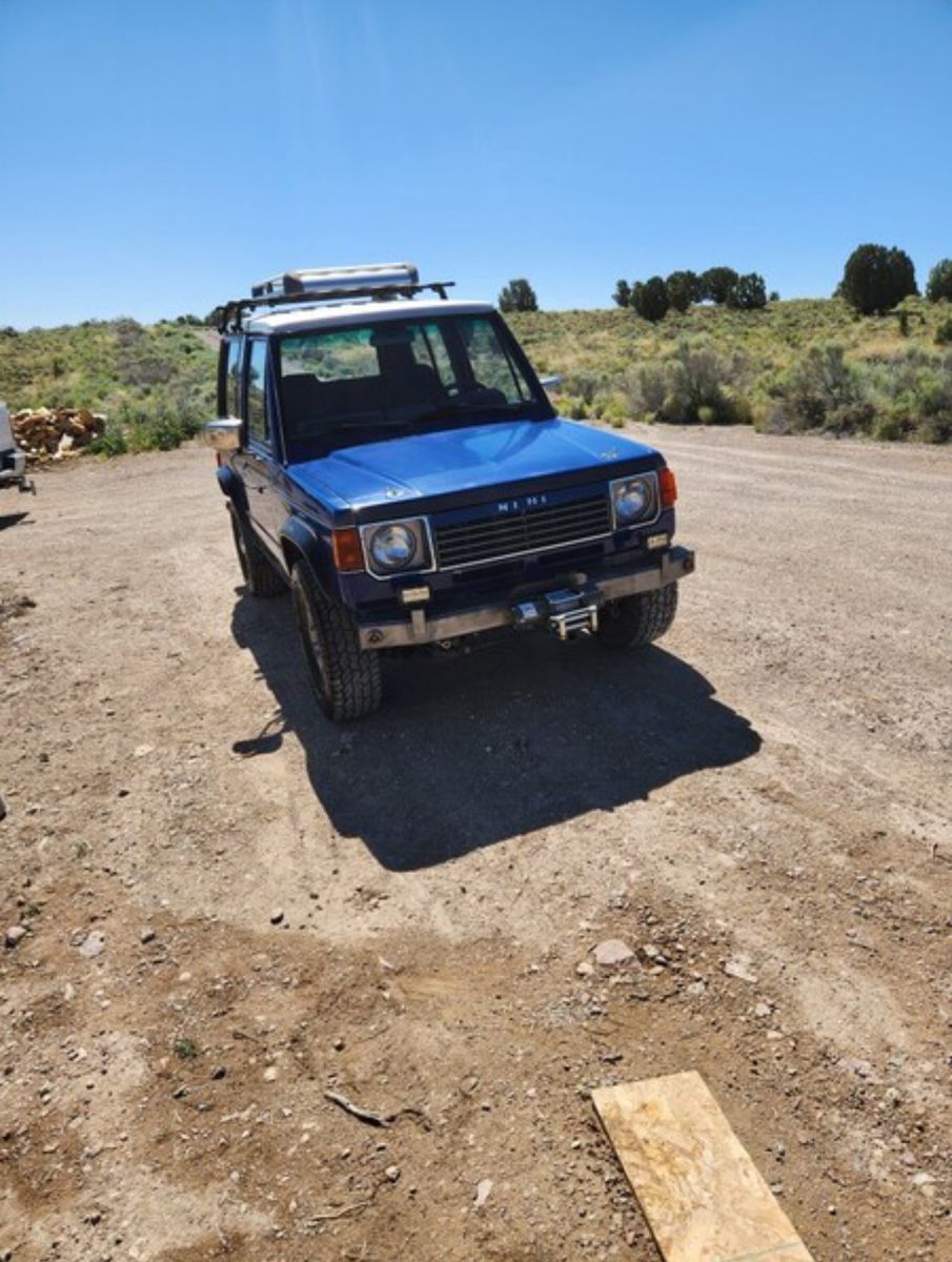 1987 Mitsubishi Montero 