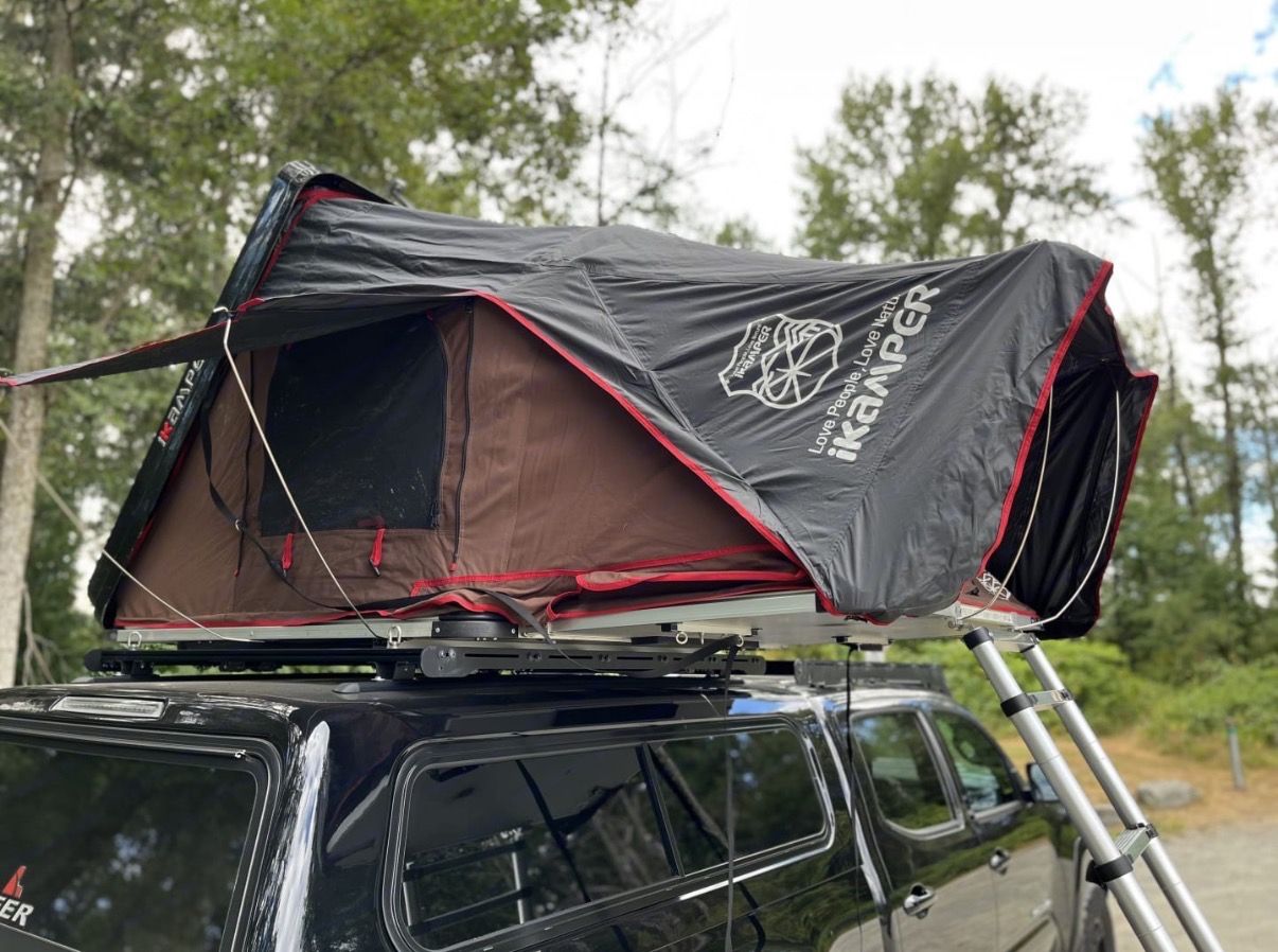 iKamper Skycamp 2.0 Mini Hardshell Rooftop Tent