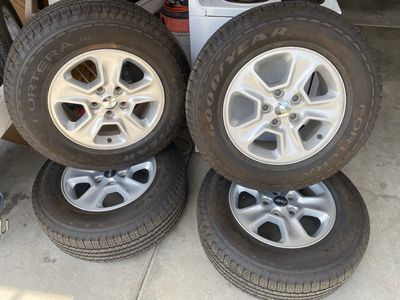 JEEP GRAND CHEROKEE TIRES/RIMS