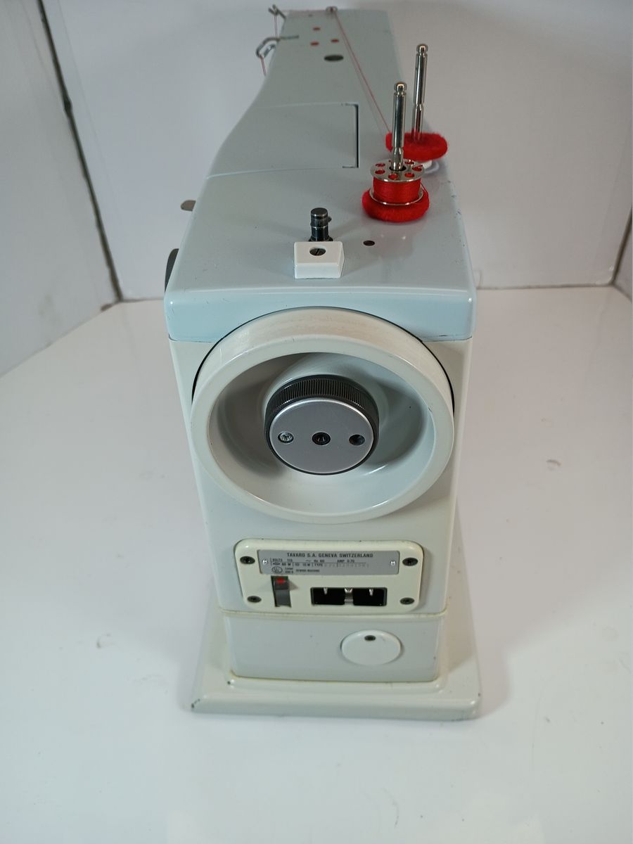 Main image 7