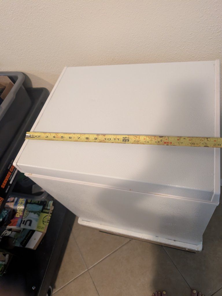 Main image 5