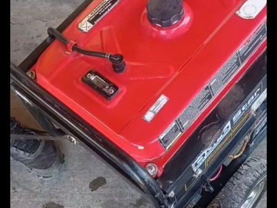 DuroStar DS4400E 4400W Electric Start Generator - Runs Great - $300 OBO