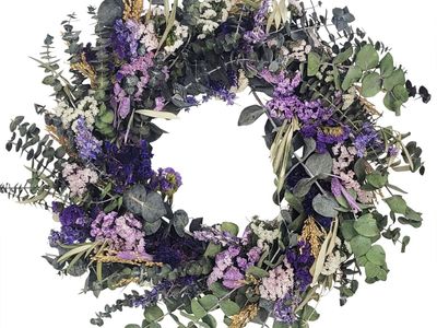 New! ANDALUCA Natural Botanical Dried Floral & Eucalyptus Wreath (Magenta Floral)