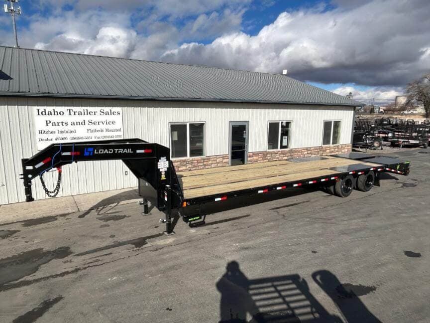 2027 Load Trail GP 102x32 Low-Pro Gooseneck Trailer 30K derated 25.9K