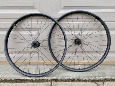 Forge + Bond 30 EM 29" Wheelset w/ i9 Hydra Hubs