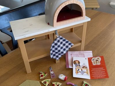 Our Generation Pizza Restaurant kit, oven & table