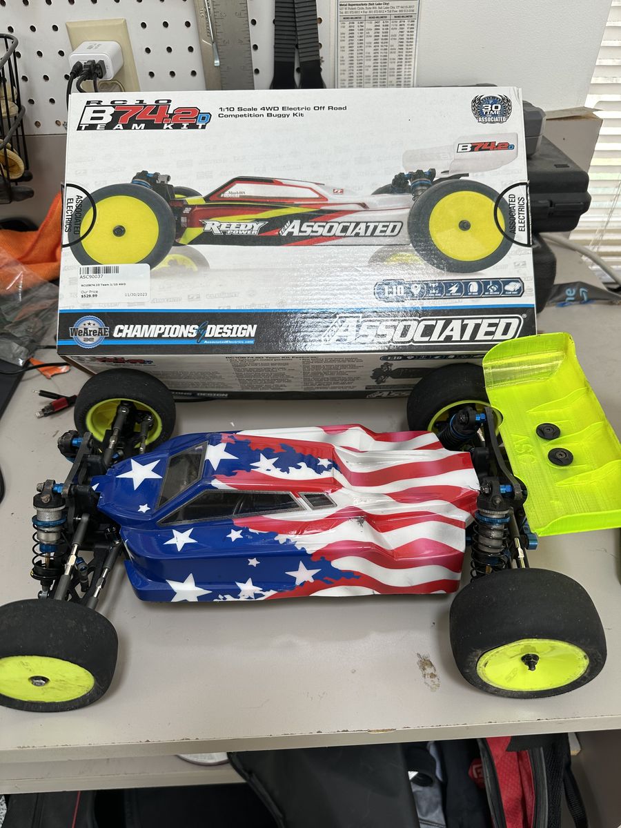 B74.2D RC10 4wd Track ready