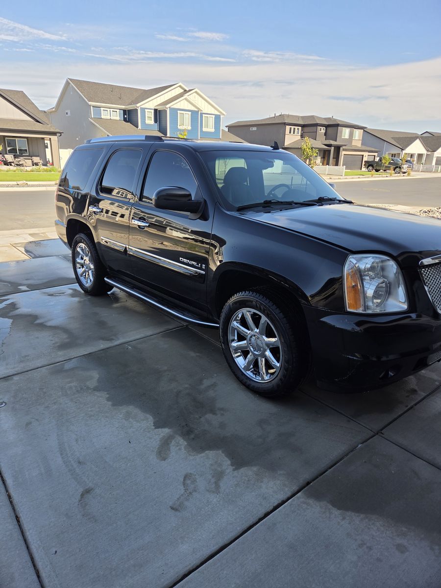 2008 GMC Yukon Denali