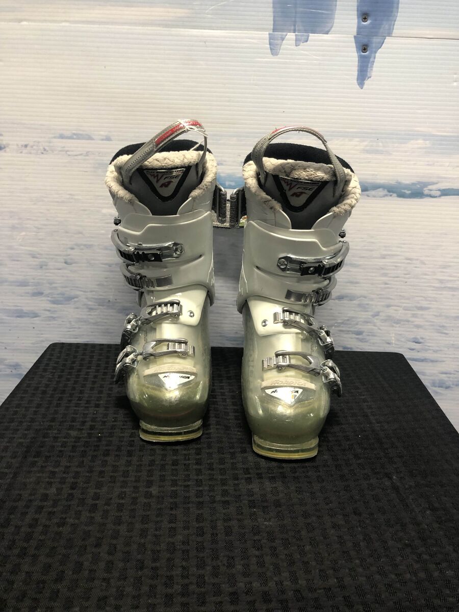 Used Nordica Hot Rod 9.0W Ski Boot - 23.0