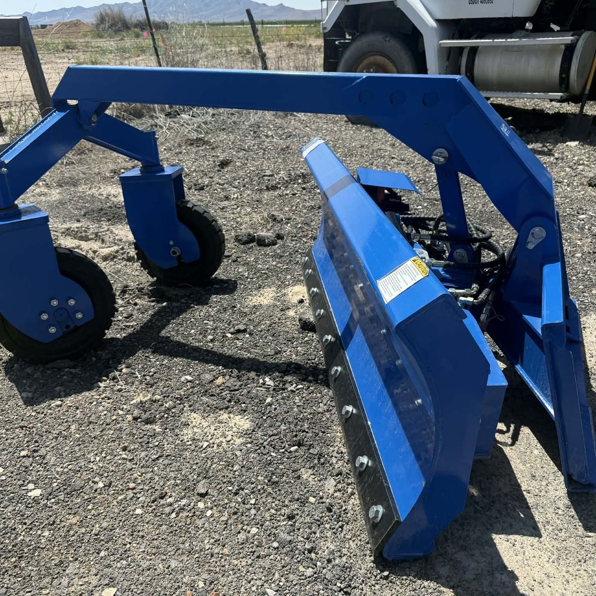 HEAVY DUTY SKID STEER GRADER