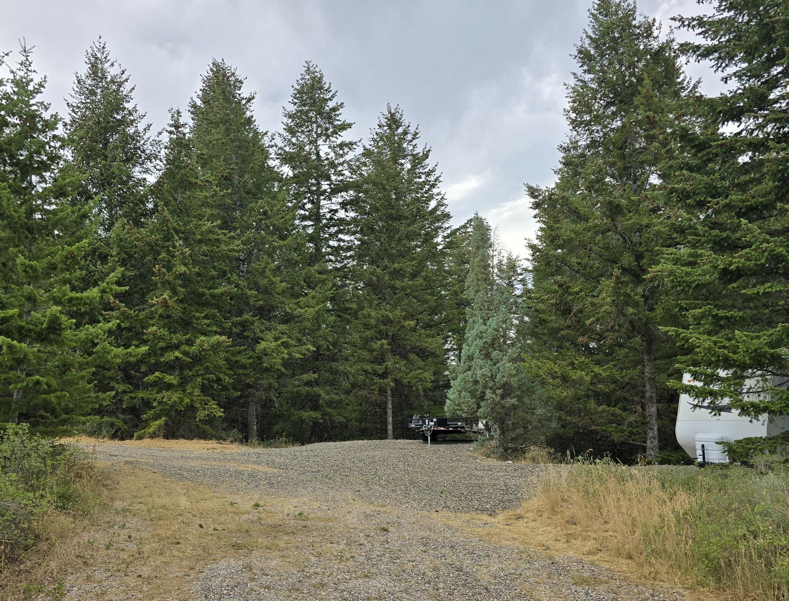 Main image 13