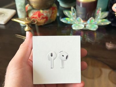 Apple AirPods 4 (4th Generation) Wireless Earbuds with Charging Case - New in Box