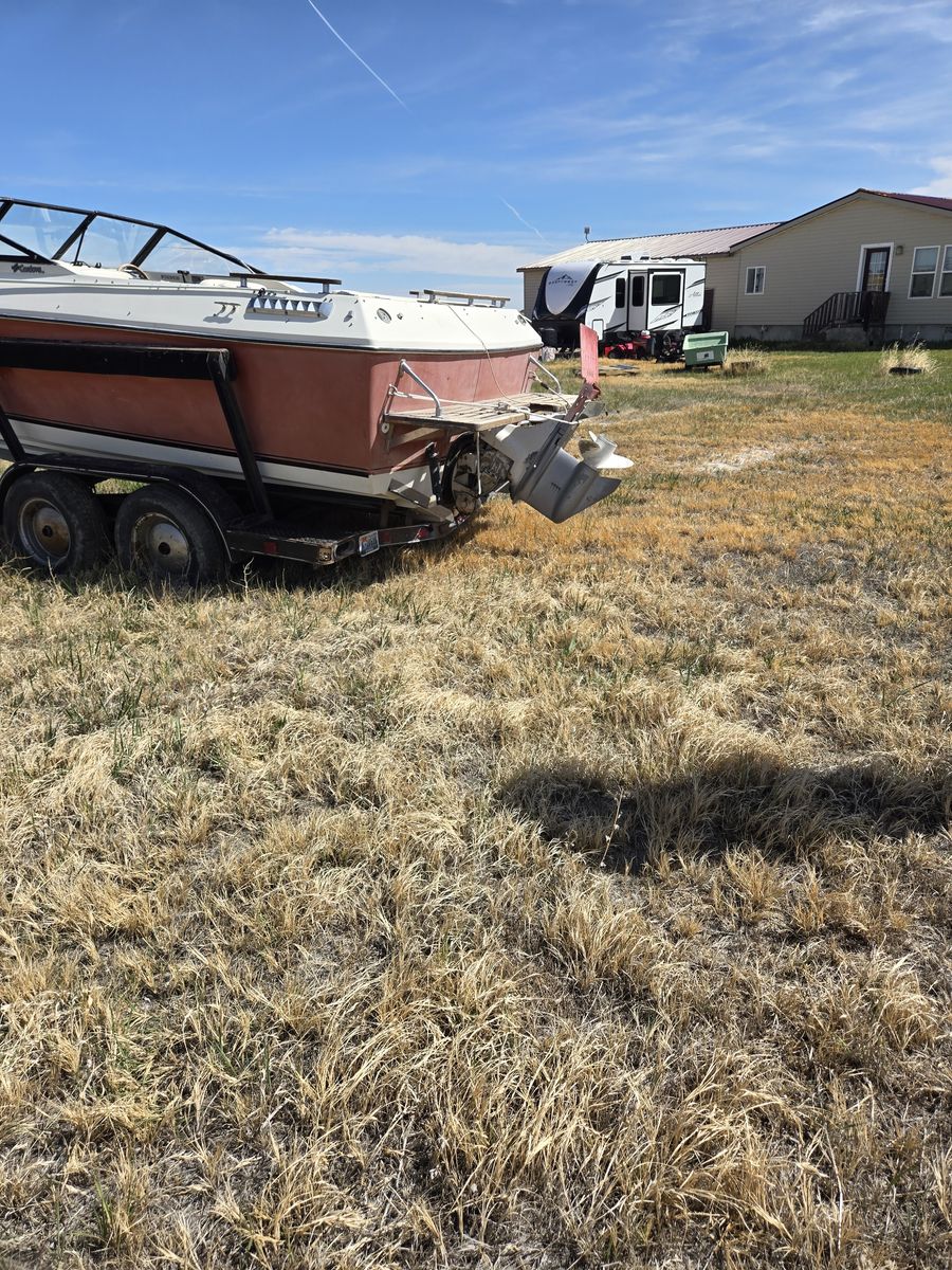 1980 Four Winns Cordova boat