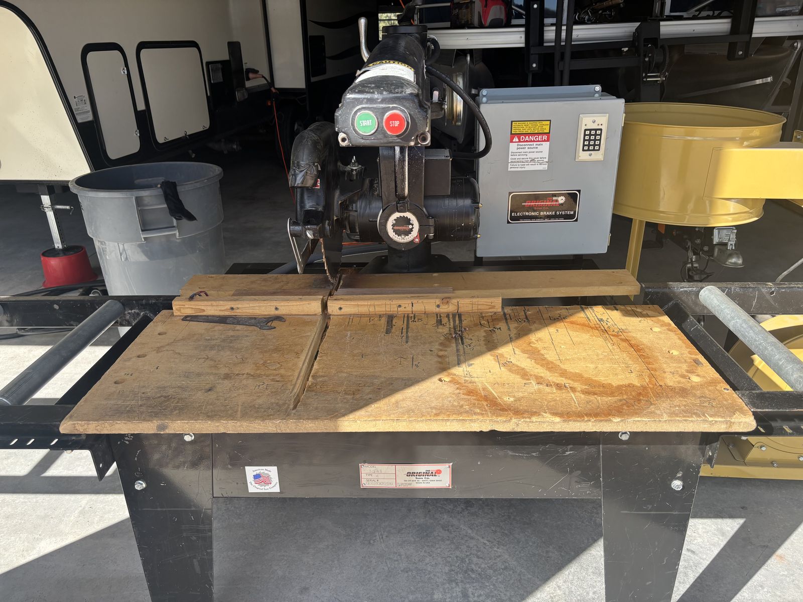 Radial Arm Saw