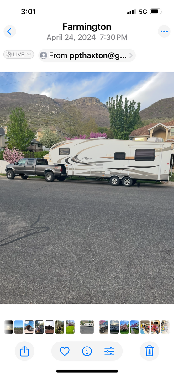 2012 Keystone Cougar 5th Wheel Trailer