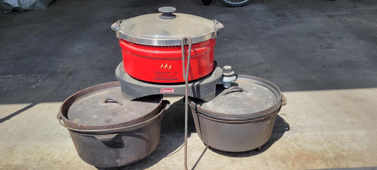 Cast Iron Dutch Ovens with Free Coleman Heat and Serve