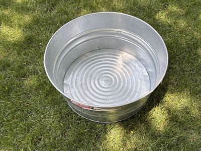 15-Gallon Galvanized Steel Utility Tub / Stock Tank