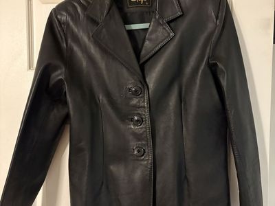 Vintage Black 100% Genuine Leather Button-Front Blazer Jacket