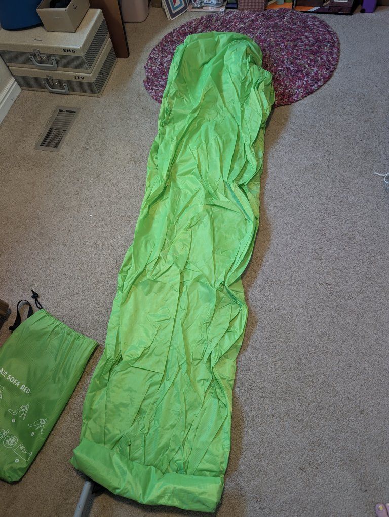 Main image 3