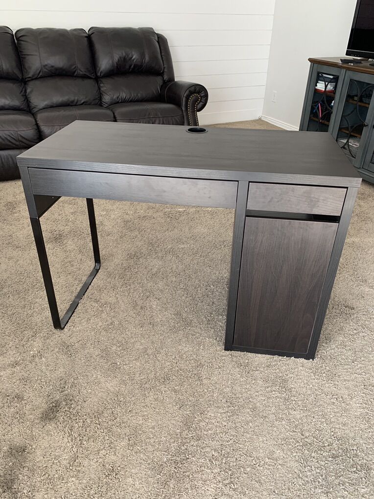 Ikea Desk