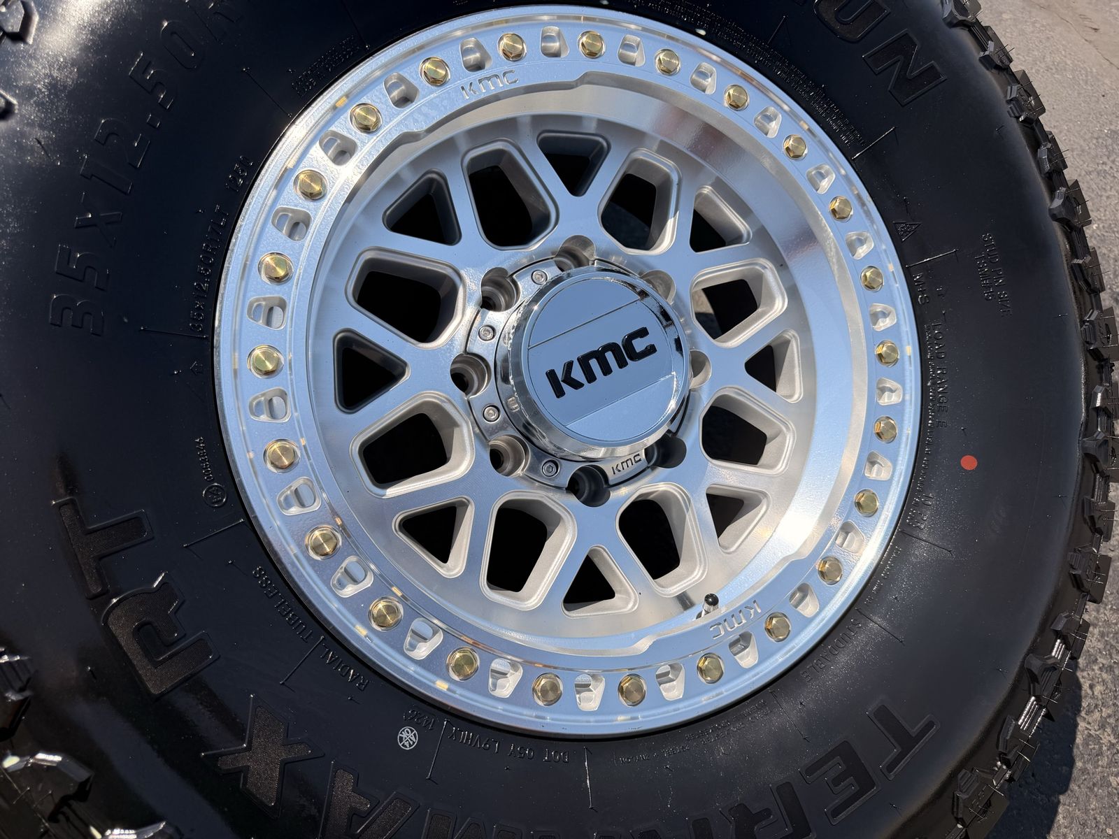 17” KMC 549 8 Lug 8x6.5 | 8x165.1 35” Sailun R/T 35x12.50R17 Dodge Ram GMC Chevy pre 97 Ford
