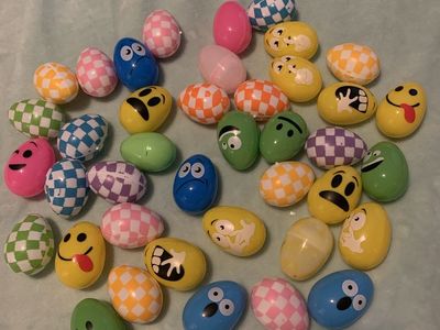 Easter Eggs 85 40 Prefilled