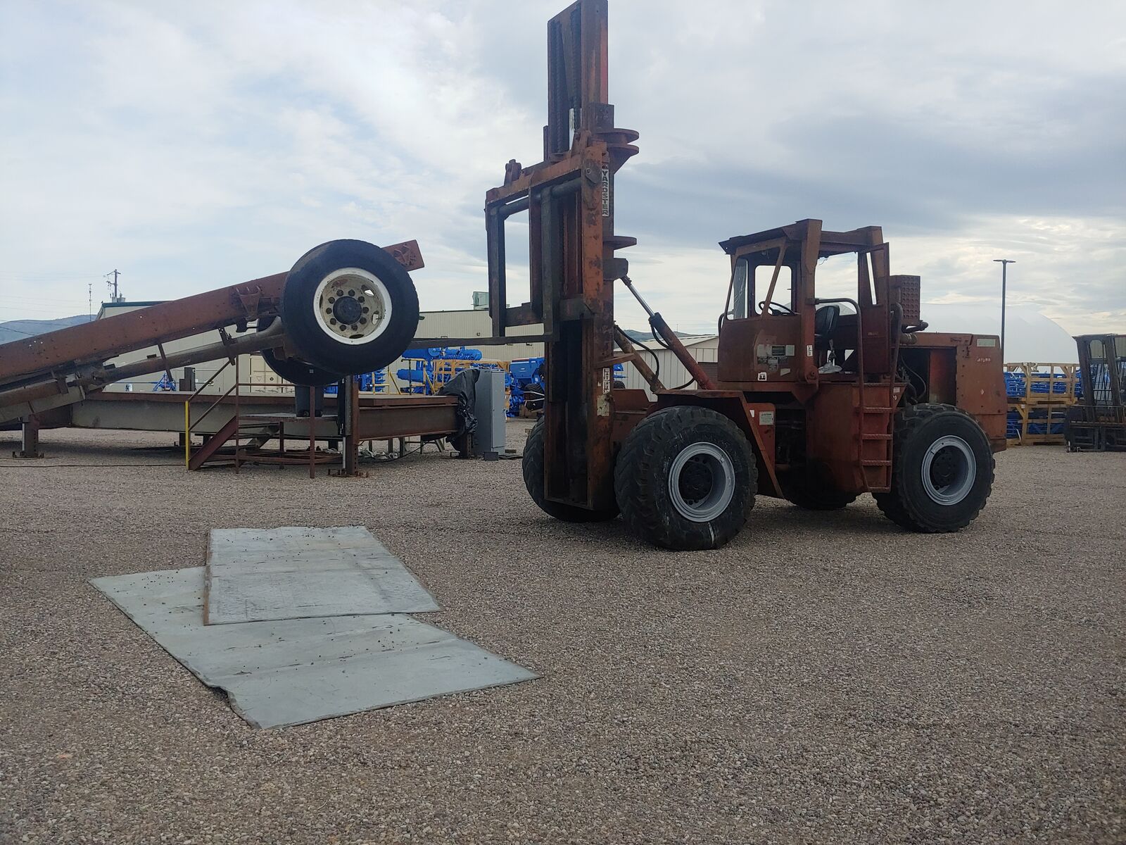 Taylor T240 Heavy Duty Forklift