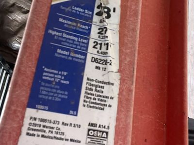 Werner D6228-2 28 ft. Type IA Fiberglass Extension Ladder - 300 lb. Capacity