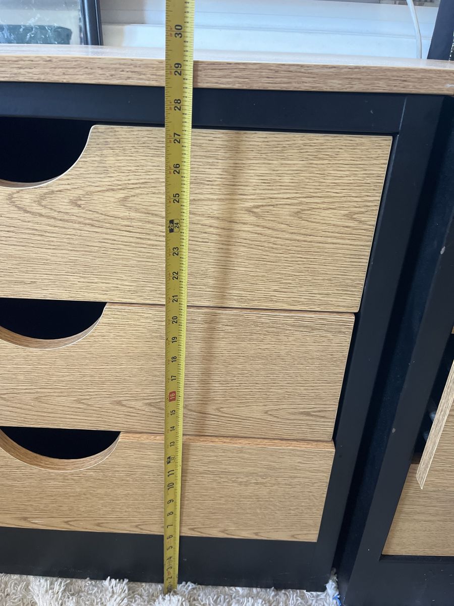 Main image 6