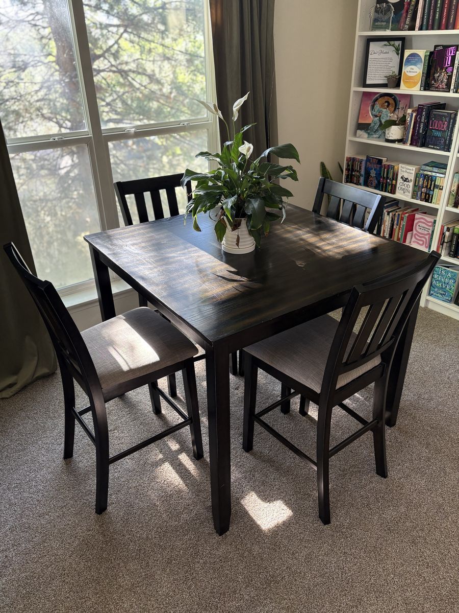 Counter Height Dining Room Table and Four Chairs