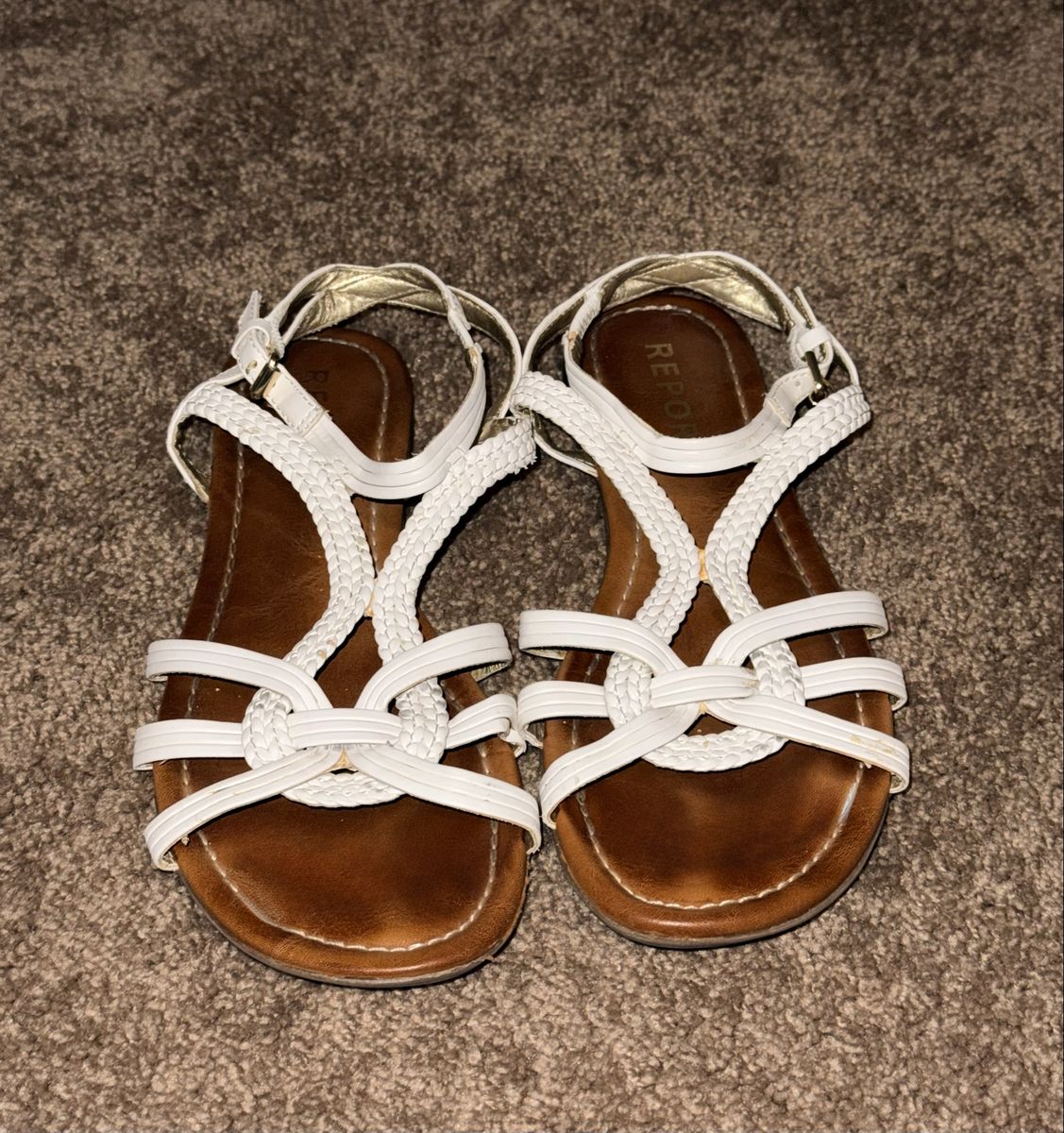 Women Size 6 1/2 Report Brand White Sandals