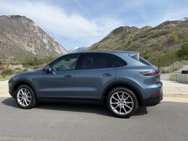 2019 Porsche Cayenne Platinum Edition