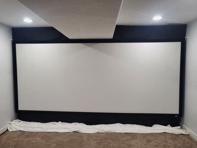 Elite Projector Screen