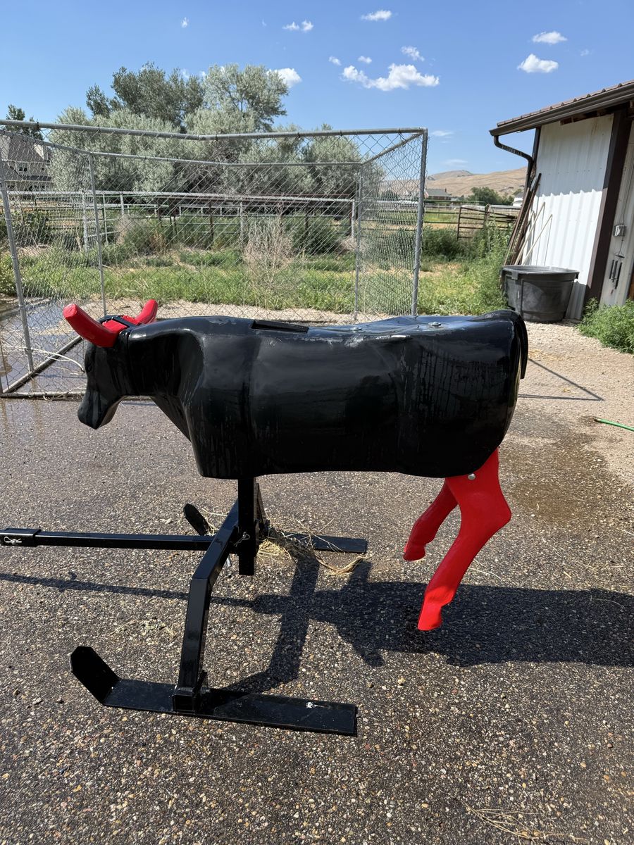 Stretch Roping Dummy - Black & Red Training Steer for Rodeo Practice