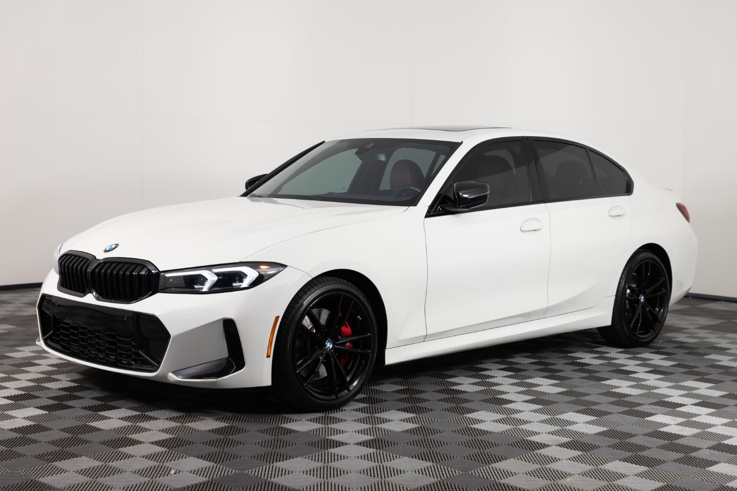 2023 BMW 3 Series 330i xDrive