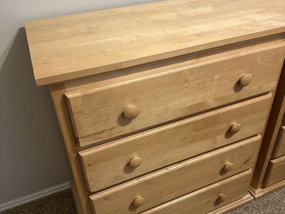 Epoch Design Wood Dresser & Nightstand Set - Maple