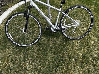 Novara Forza Commuter/Hybrid Bike