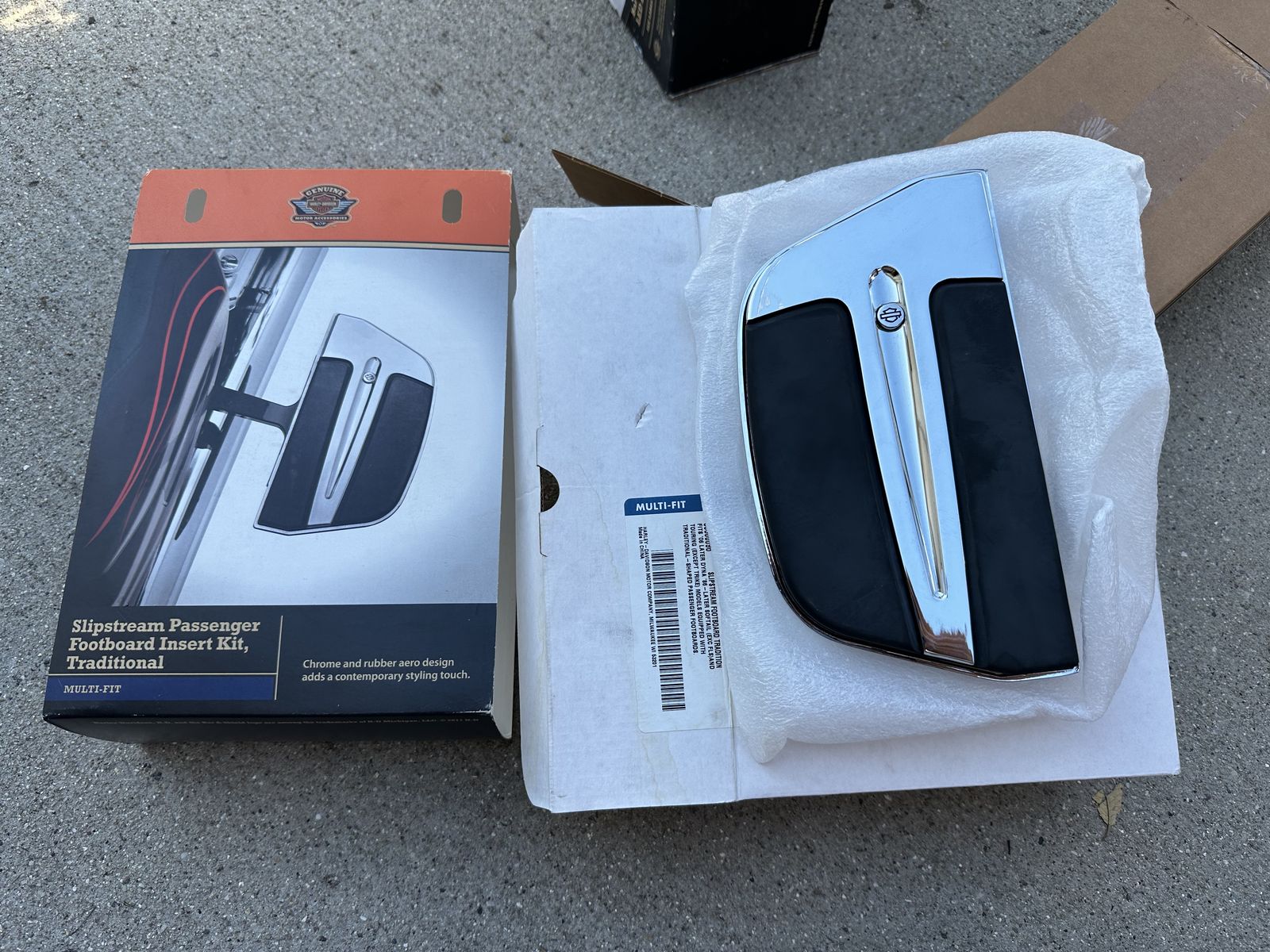 Harley Slipstream Passenger Footboard Kit