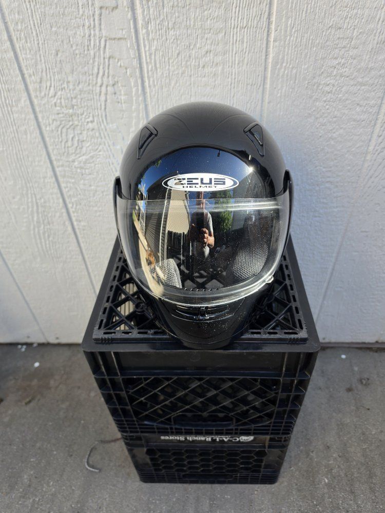Zeus helmet