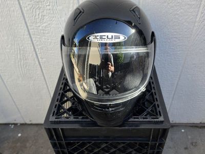 Zeus helmet